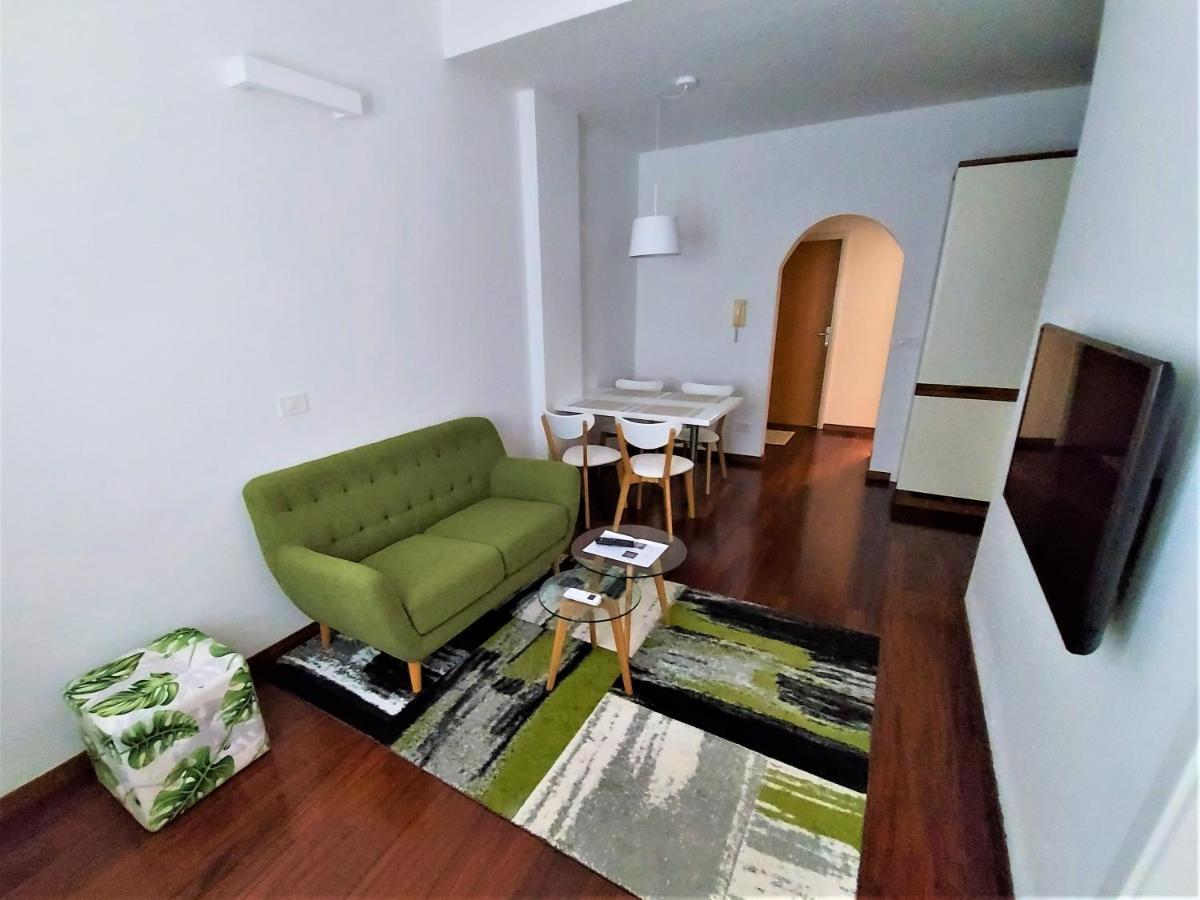 Apartments Aurora Near Beach Медулин Экстерьер фото