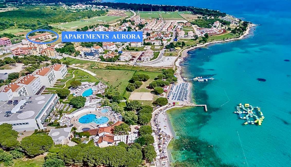 Apartments Aurora Near Beach Медулин Экстерьер фото